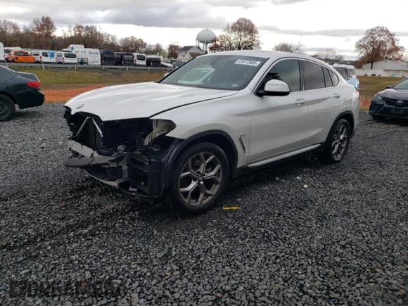 ✅ 2021 BMW X4 xDrive30i • VIN: 5UX2V1C05M9F95703 • Lot: 91612905. Listed on Copart with 55,581 mi. Free auction sales archive from the USA and detailed vehicle history report at DreamBid. Image 1.