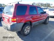 ✅ 2005 Ford Escape XLS Value • VIN: 1FMYU02ZX5KD14698 • Lot: 43839768. Wystawiony na IAAI z przebiegiem 137 460 mil. Bezpłatny archiwum sprzedaży aukcyjnych z USA i szczegółowy raport historii pojazdu na DreamBid. Zdjęcie 4.