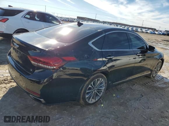 ✅ 2015 Hyundai Genesis 3.8L • VIN: KMHGN4JE1FU076793 • Lot: 86780374. Wystawiony na Copart z przebiegiem 86 556 mil. Bezpłatny archiwum sprzedaży aukcyjnych z USA i szczegółowy raport historii pojazdu na DreamBid. Zdjęcie 3.