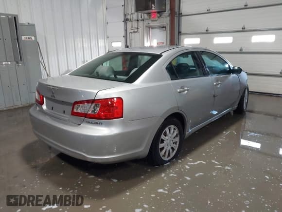 ✅ 2011 Mitsubishi Galant FE • VIN: 4A32B2FF6BE024171 • Лот: 41514790. Опубликован ранее на IAAI с пробегом 118 221 миль. Бесплатный доступ к архиву аукционных продаж из США и подробный отчёт об истории автомобиля на DreamBid. Изображение 4.