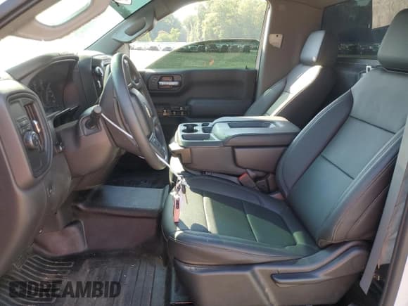 ✅ 2020 Chevrolet Silverado 1500 Work Truck • VIN: 3GCNWAEH9LG137463 • Lot: 70369934. Wystawiony na Copart z przebiegiem 66 494 mil. Bezpłatny archiwum sprzedaży aukcyjnych z USA i szczegółowy raport historii pojazdu na DreamBid. Zdjęcie 7.