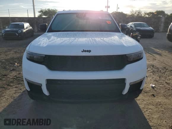 2025 Jeep Grand Cherokee Limited with VIN 1C4RJJBG0S8651685, listed as a Copart auction lot 80997595 with 18,312 mi miles and Salvage title. Bid and sale history available at DreamBid. Image 5.