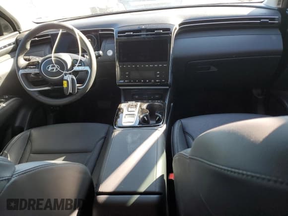 ✅ 2022 Hyundai Tucson Limited • VIN: KM8JECA10NU072214 • Lot: 40071223. Wystawiony na Copart z przebiegiem 2 401 mil. Bezpłatny archiwum sprzedaży aukcyjnych z USA i szczegółowy raport historii pojazdu na DreamBid. Zdjęcie 8.