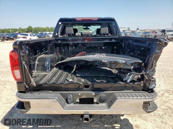 ✅ 2021 GMC Sierra 1500 • VIN: 3GTU9AEF0MG246221 • Lot: 71749995. Wystawiony na Copart z przebiegiem 33 818 mil. Bezpłatny archiwum sprzedaży aukcyjnych z USA i szczegółowy raport historii pojazdu na DreamBid. Zdjęcie 6.