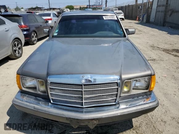 ✅ 1985 Mercedes-Benz 500 SEL • VIN: WDBCA37D2FA192544 • Lot: 65240905. Listed on Copart with 99,232 mi. Free auction sales archive from the USA and detailed vehicle history report at DreamBid. Image 5.