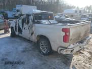 ✅ 2019 Chevrolet Silverado 1500 RST • VIN: 1GCRYEEDXKZ273955 • Lot: 41211019. Wystawiony na IAAI z przebiegiem Nie podano. Bezpłatny archiwum sprzedaży aukcyjnych z USA i szczegółowy raport historii pojazdu na DreamBid. Zdjęcie 3.