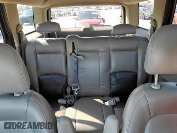 ✅ 2006 Saturn VUE • VIN: 5GZCZ53476S810168 • Lot: 53257285. Wystawiony na Copart z przebiegiem 182 069 mil. Bezpłatny archiwum sprzedaży aukcyjnych z USA i szczegółowy raport historii pojazdu na DreamBid. Zdjęcie 10.