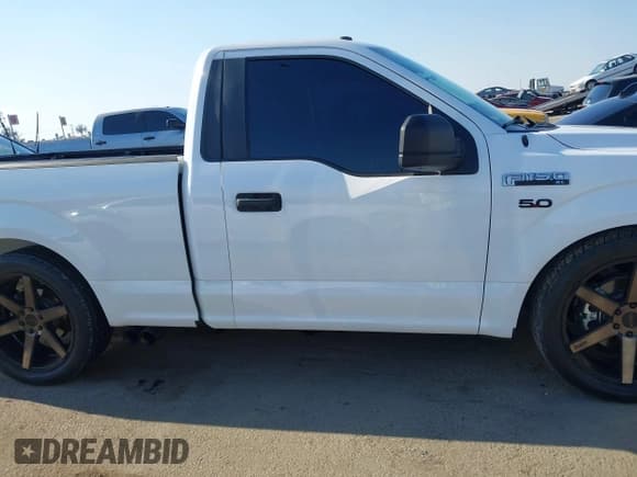 ✅ 2019 Ford F-150 XL • VIN: 1FTMF1C55KKF28511 • Lot: 41255476. Listed on IAAI with 26,638 mi. Free auction sales archive from the USA and detailed vehicle history report at DreamBid. Image 13.