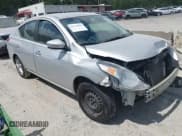 ✅ 2019 Nissan Versa S Plus • VIN: 3N1CN7AP8KL868839 • Lot: 42754104. Wystawiony na IAAI z przebiegiem 99 232 mil. Bezpłatny archiwum sprzedaży aukcyjnych z USA i szczegółowy raport historii pojazdu na DreamBid. Zdjęcie 1.