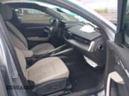 ✅ 2023 Audi A3 Premium • VIN: WAUAUDGYXPA062020 • Лот: 41925665. Опубликован ранее на IAAI с пробегом 15 658 миль. Бесплатный доступ к архиву аукционных продаж из США и подробный отчёт об истории автомобиля на DreamBid. Изображение 5.