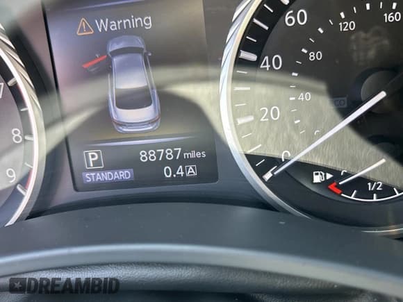 ✅ 2019 Infiniti Q50 Luxe • VIN: JN1EV7AP5KM512847 • Lot: 53725145. Wystawiony na Copart z przebiegiem 88 787 mil. Bezpłatny archiwum sprzedaży aukcyjnych z USA i szczegółowy raport historii pojazdu na DreamBid. Zdjęcie 8.