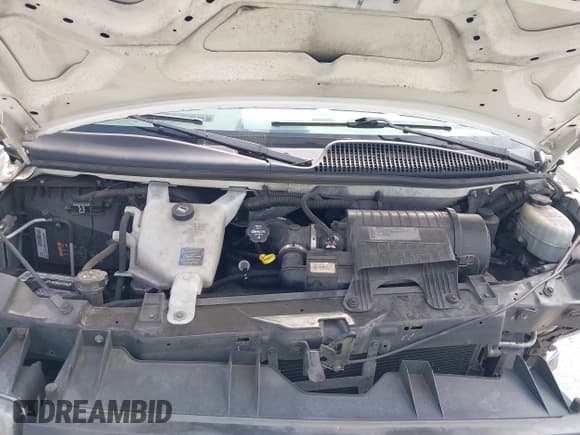 ✅ 2014 GMC Savana Cargo • VIN: 1GTW7FCA2E1904706 • Lot: 42536925. Wystawiony na IAAI z przebiegiem Nie podano. Bezpłatny archiwum sprzedaży aukcyjnych z USA i szczegółowy raport historii pojazdu na DreamBid. Zdjęcie 10.