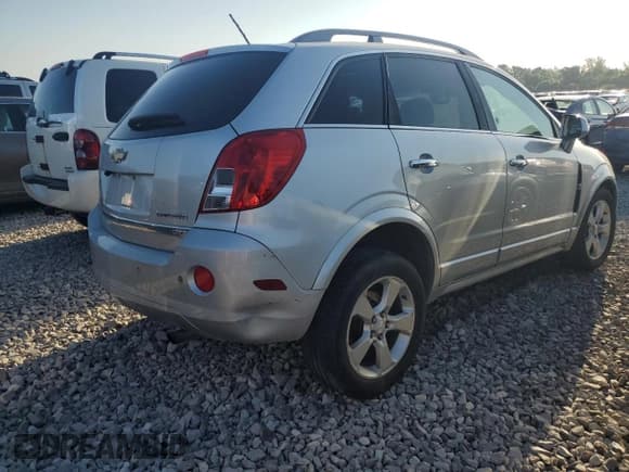 ✅ 2013 Chevrolet Captiva Sport LTZ • VIN: 3GNAL4EK0DS544551 • Lot: 61027905. Wystawiony na Copart z przebiegiem 139 305 mil. Bezpłatny archiwum sprzedaży aukcyjnych z USA i szczegółowy raport historii pojazdu na DreamBid. Zdjęcie 3.