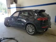 ✅ 2016 Porsche Cayenne Turbo • VIN: WP1AC2A27GLA88351 • Lot: 55738385. Wystawiony na Copart z przebiegiem Nie podano. Bezpłatny archiwum sprzedaży aukcyjnych z USA i szczegółowy raport historii pojazdu na DreamBid. Zdjęcie 2.