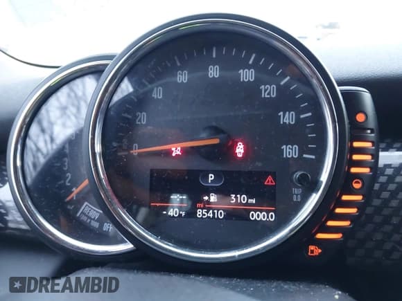 ✅ 2015 MINI Hardtop 4 Door S • VIN: WMWXU3C54F2B56275 • Лот: 38212003. Опубликован ранее на IAAI с пробегом 85 410 миль. Бесплатный доступ к архиву аукционных продаж из США и подробный отчёт об истории автомобиля на DreamBid. Изображение 7.