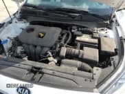 ✅ 2019 Kia Forte LXS • VIN: 3KPF24AD6KE011348 • Lot: 80876275. Wystawiony na Copart z przebiegiem 37 751 mil. Bezpłatny archiwum sprzedaży aukcyjnych z USA i szczegółowy raport historii pojazdu na DreamBid. Zdjęcie 15.