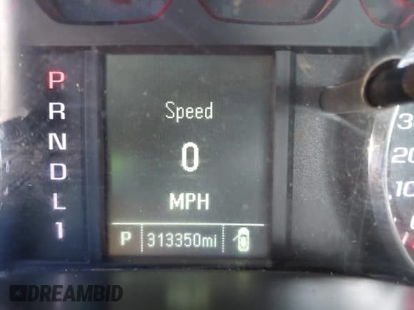 ✅ 2017 Chevrolet Silverado 2500HD Work Truck • VIN: 1GC2CUEG4HZ220696 • Лот: 43628736. Опубликован ранее на IAAI с пробегом 313 350 миль. Бесплатный доступ к архиву аукционных продаж из США и подробный отчёт об истории автомобиля на DreamBid. Изображение 15.