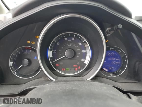 ✅ 2018 Honda Fit Sport • VIN: 3HGGK5G65JM719261 • Лот: 91939985. Опубликован ранее на Copart с пробегом 110 304 миль. Бесплатный доступ к архиву аукционных продаж из США и подробный отчёт об истории автомобиля на DreamBid. Изображение 9.