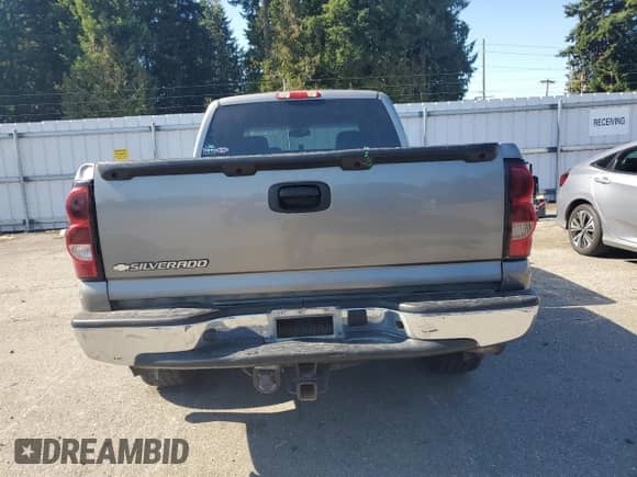 2006 Chevrolet Silverado 1500 LT3 с VIN 2GCEK19N961316255, выставлен на аукционе Copart как лот 81274105 с пробегом 285 287 миль миль и Списание • Salvage title. История ставок и продаж доступна на DreamBid. Изображение 6.