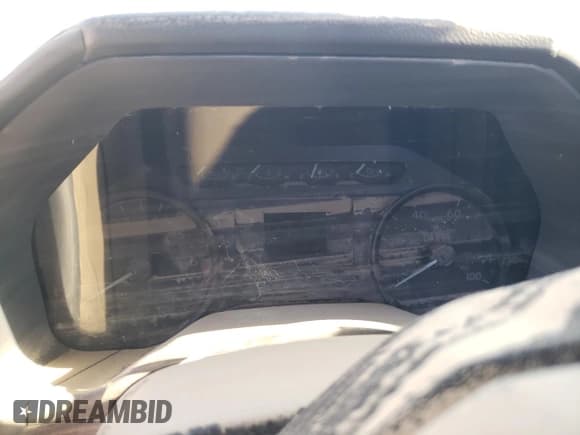 ✅ 2022 Ford F-250 XL • VIN: 1FTBF2A67NEE94941 • Lot: 75440464. Wystawiony na Copart z przebiegiem Nie podano. Bezpłatny archiwum sprzedaży aukcyjnych z USA i szczegółowy raport historii pojazdu na DreamBid. Zdjęcie 9.