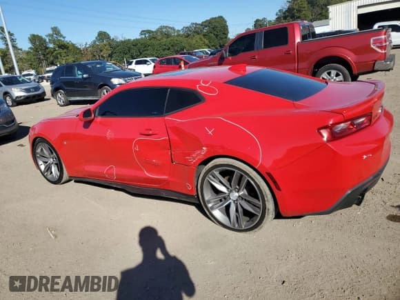 ✅ 2018 Chevrolet Camaro 1LT • VIN: 1G1FB1RS4J0124278 • Lot: 90271165. Wystawiony na Copart z przebiegiem 126 104 mil. Bezpłatny archiwum sprzedaży aukcyjnych z USA i szczegółowy raport historii pojazdu na DreamBid. Zdjęcie 2.