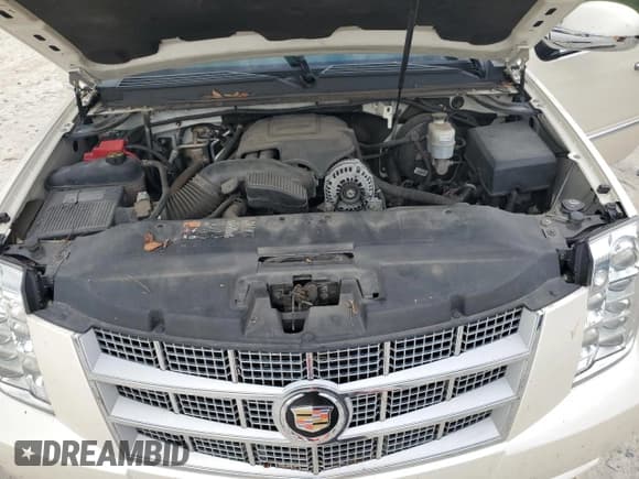 ✅ 2013 Cadillac Escalade ESV Platinum Edition • VIN: 1GYS3KEF7DR288779 • Лот: 74701154. Опубликован ранее на Copart с пробегом Не указан. Бесплатный доступ к архиву аукционных продаж из США и подробный отчёт об истории автомобиля на DreamBid. Изображение 12.
