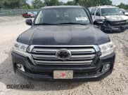 ✅ 2018 Toyota Land Cruiser • VIN: JTMCY7AJ7J4064598 • Лот: 65895265. Опубликован ранее на Copart с пробегом 103 471 миль. Бесплатный доступ к архиву аукционных продаж из США и подробный отчёт об истории автомобиля на DreamBid. Изображение 5.