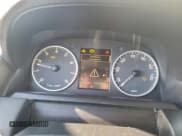 ✅ 2012 Land Rover Range Rover Sport HSE • VIN: SALSF2D48CA730567 • Лот: 95876195. Опубликован ранее на Copart с пробегом 151 126 миль. Бесплатный доступ к архиву аукционных продаж из США и подробный отчёт об истории автомобиля на DreamBid. Изображение 9.