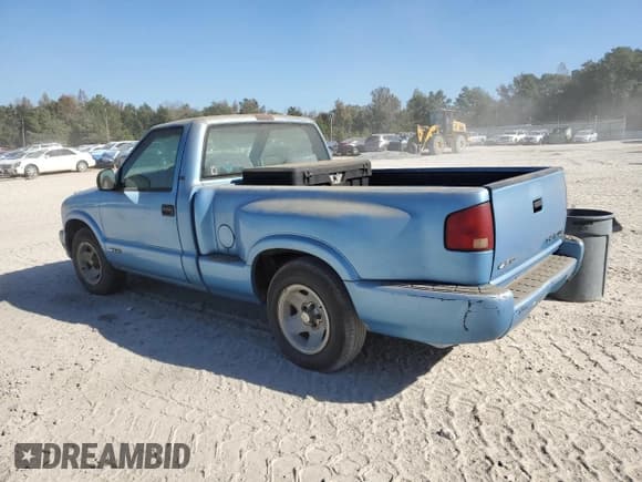 ✅ 1997 Chevrolet S-10 LS • VIN: 1GCCS144XV8159126 • Lot: 92679675. Listed on Copart with Not provided. Free auction sales archive from the USA and detailed vehicle history report at DreamBid. Image 2.