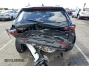 ✅ 2025 Mazda CX-50 Hybrid Premium Package • VIN: 7MMVAADW8SN109318 • Lot: 49181575. Wystawiony na Copart z przebiegiem Nie podano. Bezpłatny archiwum sprzedaży aukcyjnych z USA i szczegółowy raport historii pojazdu na DreamBid. Zdjęcie 6.