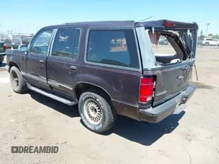 ✅ 1993 Ford Explorer Eddie Bauer • VIN: 1FMDU34X6PUD95959 • Lot: 42336264. Listed on IAAI with 330,459 mi. Free auction sales archive from the USA and detailed vehicle history report at DreamBid. Image 3.