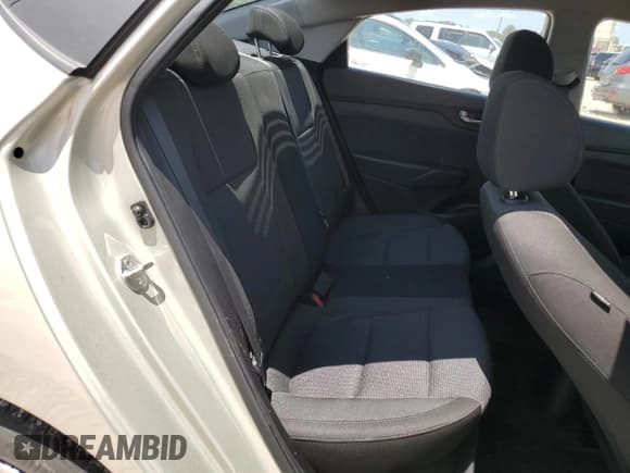 ✅ 2019 Hyundai Accent SE • VIN: 3KPC24A39KE049652 • Лот: 62018194. Опубликован ранее на Copart с пробегом 64 748 миль. Бесплатный доступ к архиву аукционных продаж из США и подробный отчёт об истории автомобиля на DreamBid. Изображение 10.