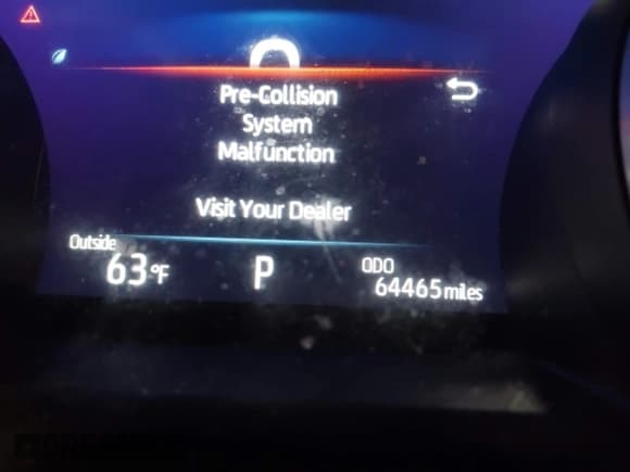 ✅ 2022 Toyota Camry LE • VIN: 4T1C11BK8NU050915 • Lot: 43459428. Wystawiony na IAAI z przebiegiem 64 465 mil. Bezpłatny archiwum sprzedaży aukcyjnych z USA i szczegółowy raport historii pojazdu na DreamBid. Zdjęcie 15.