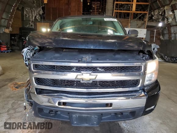 ✅ 2011 Chevrolet Silverado 1500 LT • VIN: 1GCNKSE0XBZ191140 • Lot: 67280434. Listed on Copart with 105,235 mi. Free auction sales archive from the USA and detailed vehicle history report at DreamBid. Image 5.