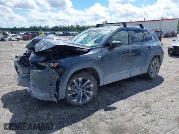 ✅ 2025 Mazda CX-50 Hybrid Premium Plus Package • VIN: 7MMVAAEW9SN127423 • Lot: 43322908. Wystawiony na IAAI z przebiegiem 2 928 mil. Bezpłatny archiwum sprzedaży aukcyjnych z USA i szczegółowy raport historii pojazdu na DreamBid. Zdjęcie 2.