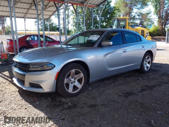 ✅ 2015 Dodge Charger Police • VIN: 2C3CDXAT6FH791257 • Лот: 43061750. Опубликован ранее на IAAI с пробегом 123 323 миль. Бесплатный доступ к архиву аукционных продаж из США и подробный отчёт об истории автомобиля на DreamBid. Изображение 17.