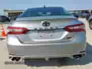 2020 Toyota Camry XSE with VIN 4T1K61AK1LU396493, listed as a Copart auction lot 71789325 with 70,857 mi miles and Salvage title. Bid and sale history available at DreamBid. Image 6.