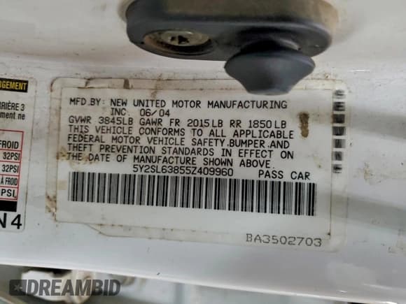 ✅ 2005 Pontiac Vibe • VIN: 5Y2SL63855Z409960 • Lot: 94797755. Listed on Copart with Not provided. Free auction sales archive from the USA and detailed vehicle history report at DreamBid. Image 12.