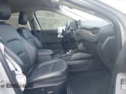 ✅ 2020 Ford Escape Titanium • VIN: 1FMCU9J96LUB18419 • Lot: 40612100. Wystawiony na IAAI z przebiegiem 40 041 mil. Bezpłatny archiwum sprzedaży aukcyjnych z USA i szczegółowy raport historii pojazdu na DreamBid. Zdjęcie 5.