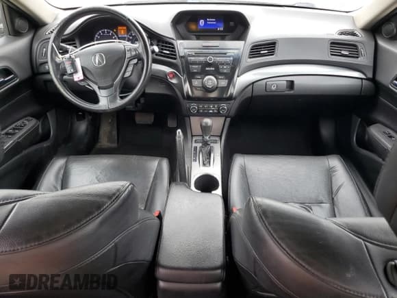 ✅ 2014 Acura ILX Premium • VIN: 19VDE1F50EE008005 • Lot: 59624555. Listed on Copart with 178,138 mi. Free auction sales archive from the USA and detailed vehicle history report at DreamBid. Image 8.