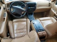 ✅ 1996 Ford Explorer XLT • VIN: 1FMDU32P1TZB95989 • Lot: 60714735. Wystawiony na Copart z przebiegiem 166 081 mil. Bezpłatny archiwum sprzedaży aukcyjnych z USA i szczegółowy raport historii pojazdu na DreamBid. Zdjęcie 8.