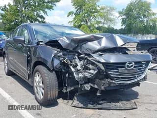 ✅ 2016 Mazda 3 i Grand Touring • VIN: JM1BM1X77G1294877 • Лот: 42969643. Опубликован ранее на IAAI с пробегом 108 091 миль. Бесплатный доступ к архиву аукционных продаж из США и подробный отчёт об истории автомобиля на DreamBid. Изображение 1.