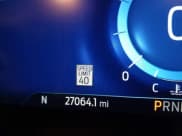 ✅ 2023 Ford Explorer ST • VIN: 1FM5K8GC5PGC26305 • Lot: 42166101. Wystawiony na IAAI z przebiegiem 27 064 mil. Bezpłatny archiwum sprzedaży aukcyjnych z USA i szczegółowy raport historii pojazdu na DreamBid. Zdjęcie 15.