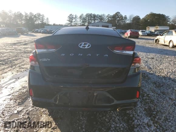 ✅ 2018 Hyundai Sonata Limited • VIN: 5NPE34AF4JH663356 • Lot: 73326332. Listed on Copart with 21,296 mi. Free auction sales archive from the USA and detailed vehicle history report at DreamBid. Image 6.