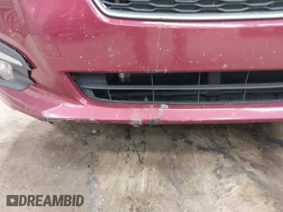 ✅ 2018 Subaru Impreza Limited • VIN: 4S3GTAT67J3743847 • Lot: 43014036. Listed on IAAI with 63,156 mi. Free auction sales archive from the USA and detailed vehicle history report at DreamBid. Image 19.