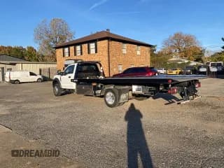 ✅ 2017 Ford F-550 XL • VIN: 1FDUF5GT7HEC49273 • Лот: 93381225. Опубликован ранее на Copart с пробегом 190 064 миль. Бесплатный доступ к архиву аукционных продаж из США и подробный отчёт об истории автомобиля на DreamBid. Изображение 3.