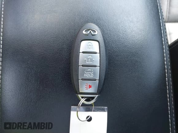 ✅ 2018 Infiniti Q60 Luxe • VIN: JN1EV7EL2JM392124 • Lot: 41744375. Wystawiony na IAAI z przebiegiem 63 421 mil. Bezpłatny archiwum sprzedaży aukcyjnych z USA i szczegółowy raport historii pojazdu na DreamBid. Zdjęcie 11.