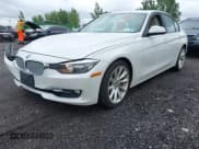 ✅ 2012 BMW 3 Series 328i • VIN: WBA3A5C57CF341151 • Lot: 42259279. Wystawiony na IAAI z przebiegiem 70 035 mil. Bezpłatny archiwum sprzedaży aukcyjnych z USA i szczegółowy raport historii pojazdu na DreamBid. Zdjęcie 2.