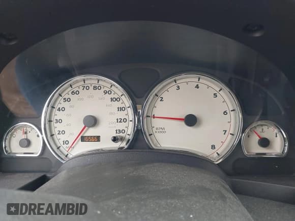 ✅ 2007 Saturn VUE V6 • VIN: 5GZCZ63417S825725 • Lot: 41883551. Wystawiony na IAAI z przebiegiem 165 661 mil. Bezpłatny archiwum sprzedaży aukcyjnych z USA i szczegółowy raport historii pojazdu na DreamBid. Zdjęcie 7.