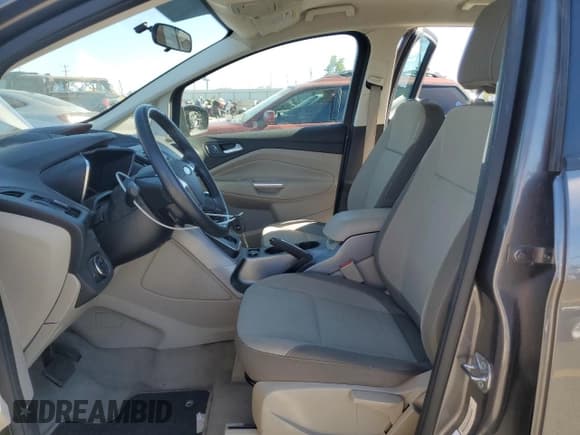 ✅ 2014 Ford C-Max SE • VIN: 1FADP5AU7EL520588 • Lot: 69642215. Wystawiony na Copart z przebiegiem 78 519 mil. Bezpłatny archiwum sprzedaży aukcyjnych z USA i szczegółowy raport historii pojazdu na DreamBid. Zdjęcie 7.